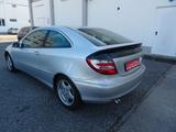 Mercedes-Benz CL 220 Sportcoupe - Mercedes-Benz aus 2005: Coupé