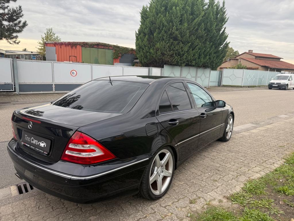Mercedes-Benz C 230