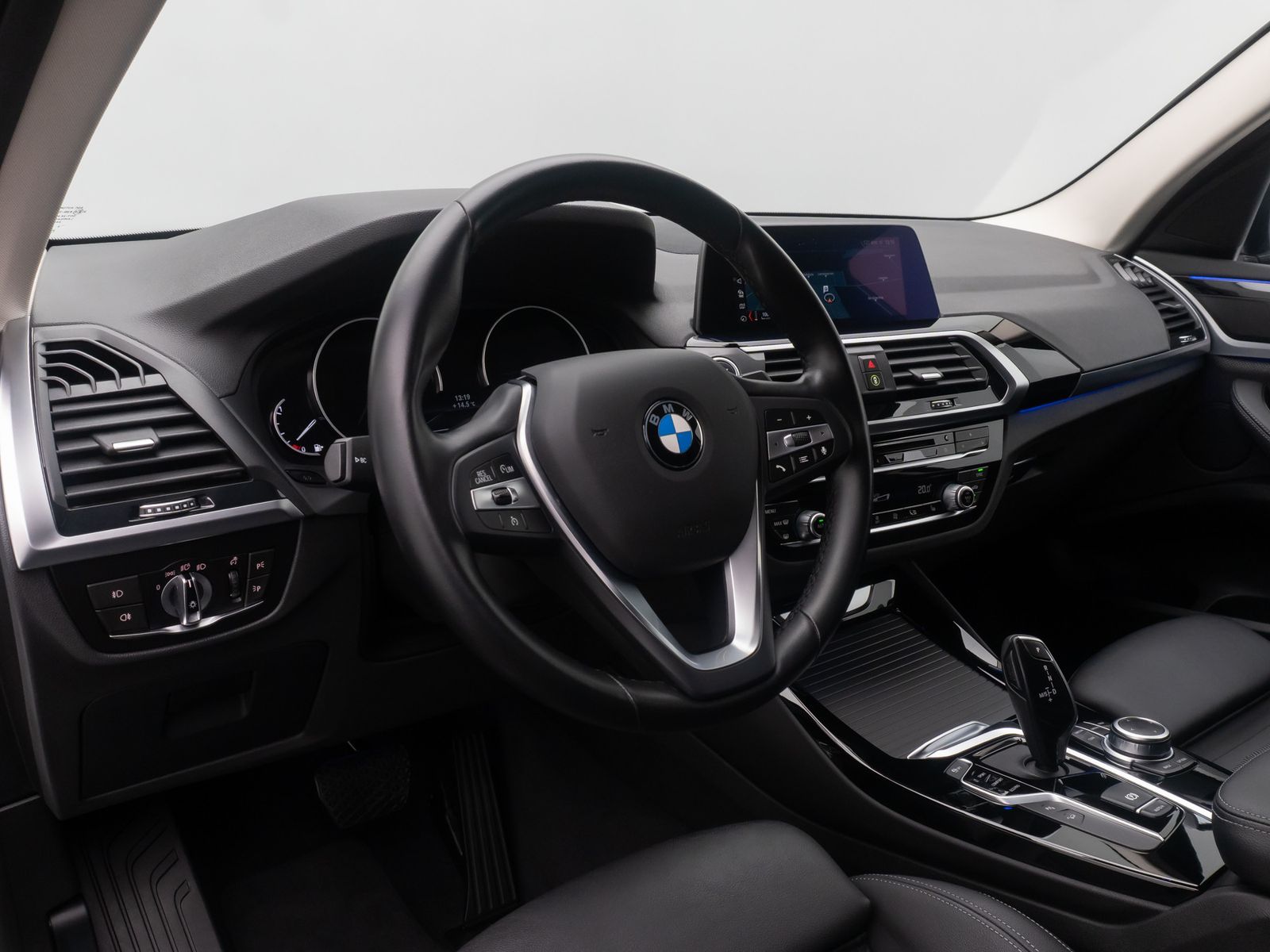 Fahrzeugabbildung BMW X3 xD20i xLine HiFi Geschwindigrege Sport 19Zoll