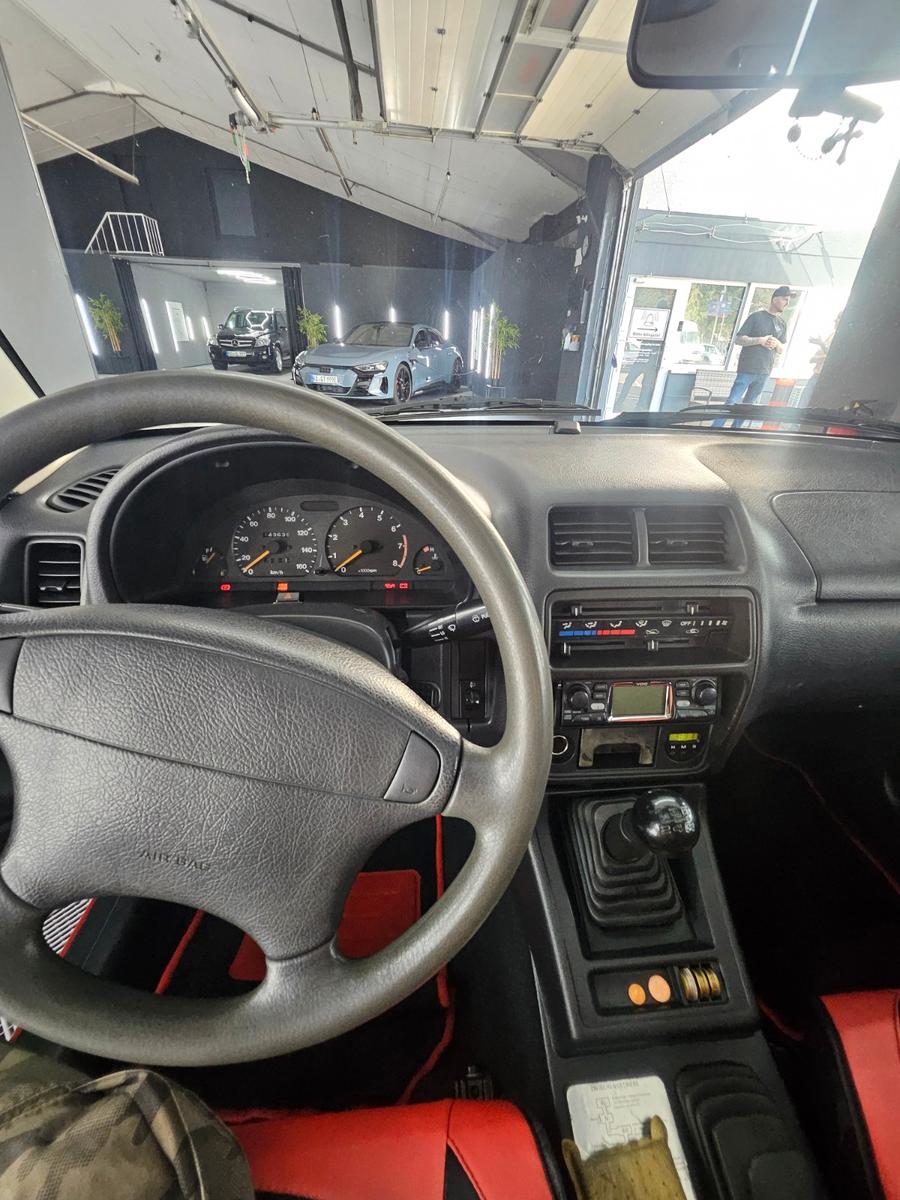 Suzuki X-90 - -