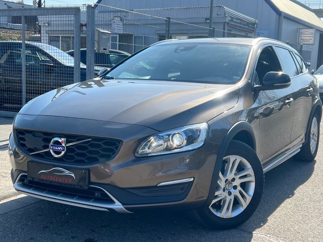 Volvo V60 Cross Country AUTOMATIK|AHK|KAMERA|NAVI|EUR6