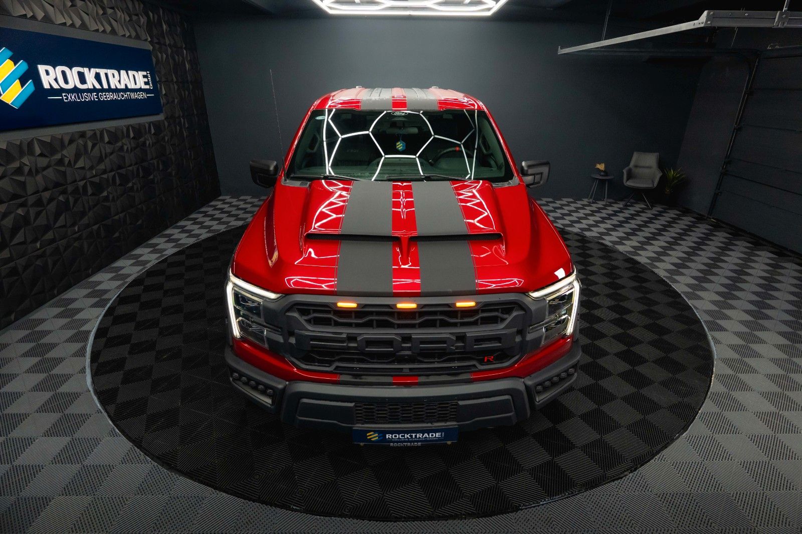 Fahrzeugabbildung Ford F150 5.0L V8 4x4 Offroad SuperCrew RAPTOR 19%