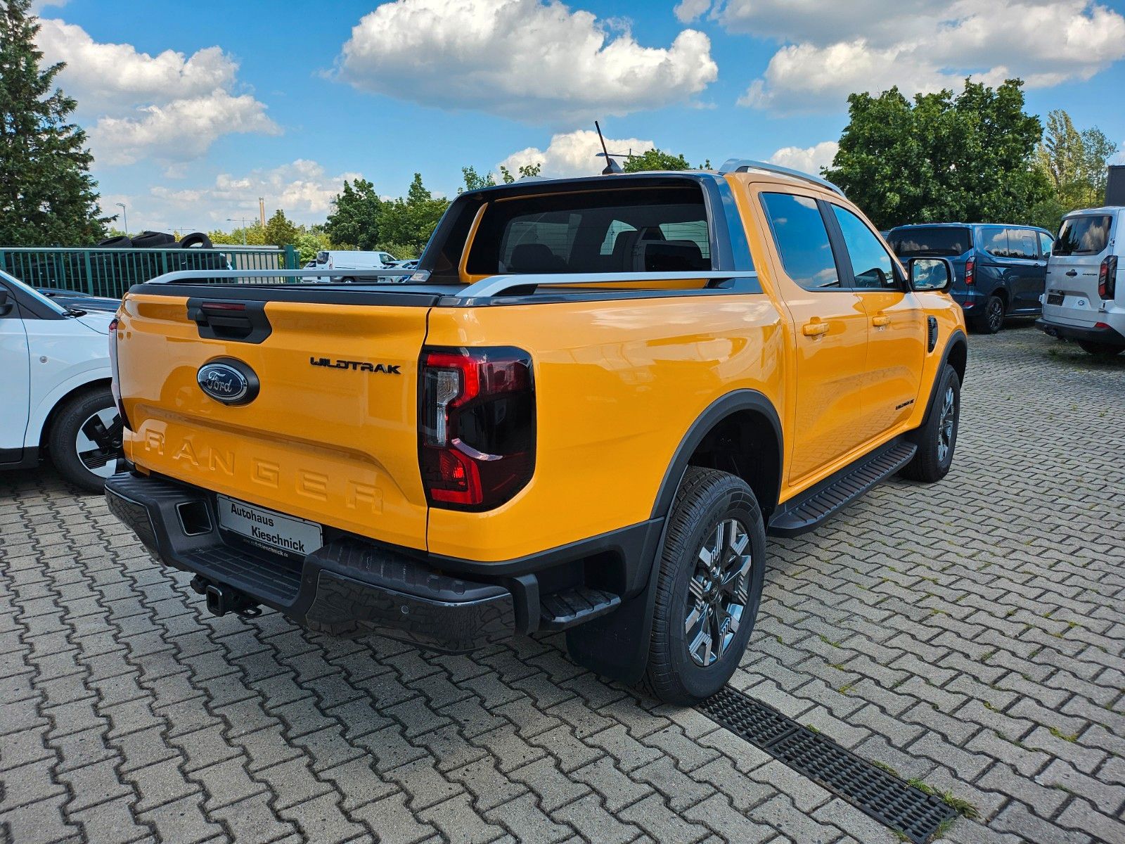 Fahrzeugabbildung Ford Ranger Plug-in-Hybrid Wildtrak e-4WD Doppelkabin