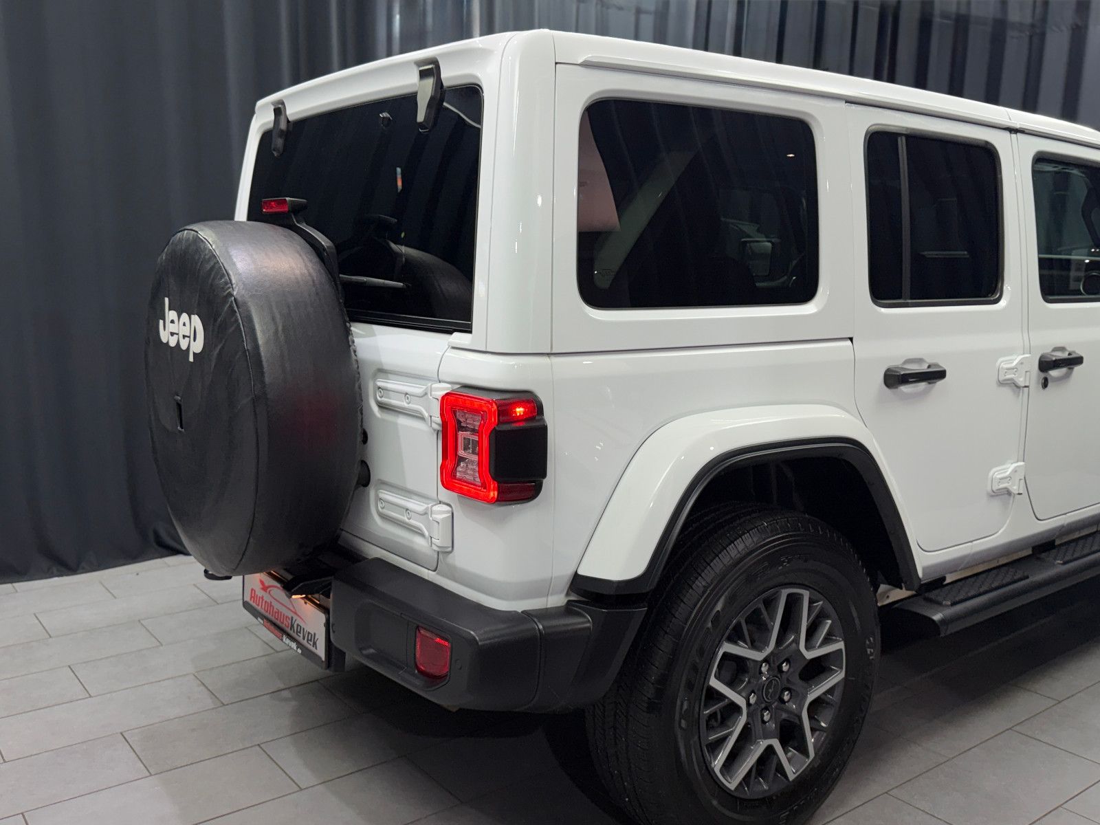 Fahrzeugabbildung Jeep Wrangler Unlimited Sahara |LEDER|NAVI|KAMERA|