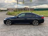 BMW 530i - M Paket  - BMW 530: Alcantara