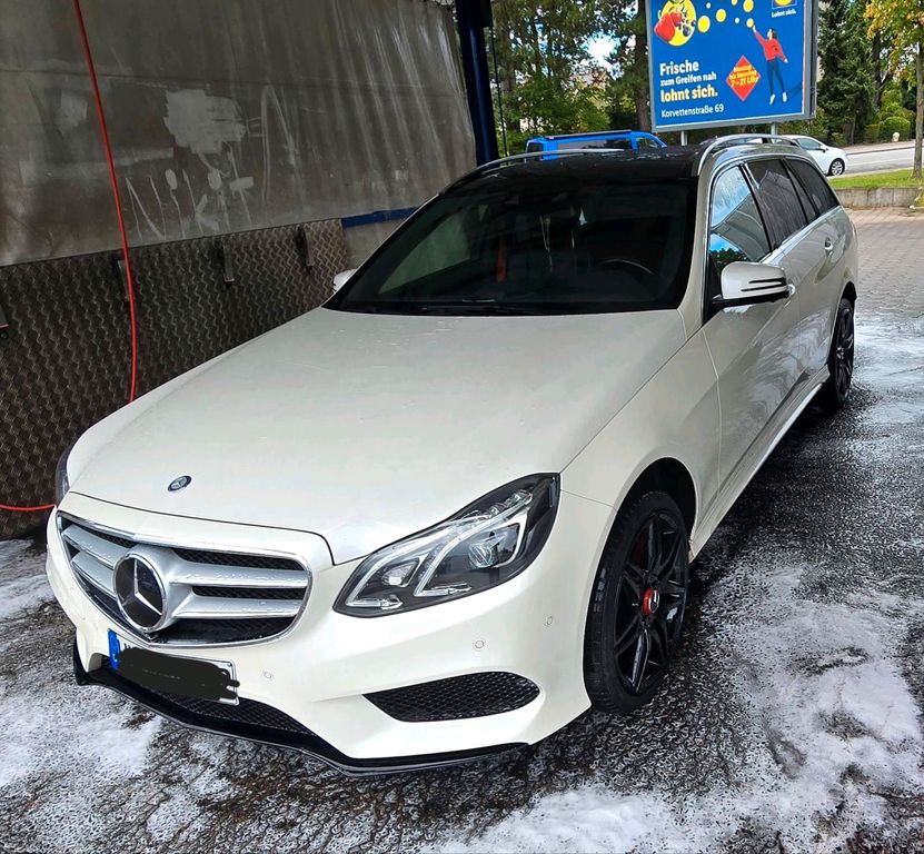 Image of Mercedes-Benz E 350