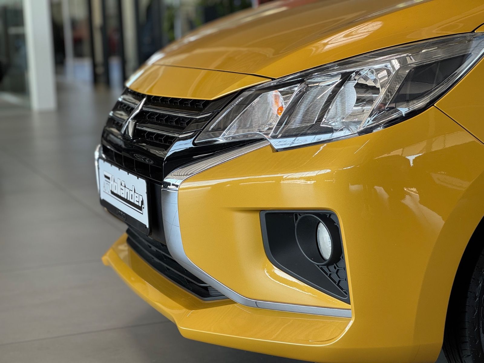 Fahrzeugabbildung Mitsubishi Space Star 1,2 Select Klima Alufelgen TOP