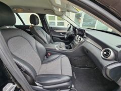 Fahrzeugabbildung C 200 T-Modell Avantgarde Navi ACC El. Heckklapp