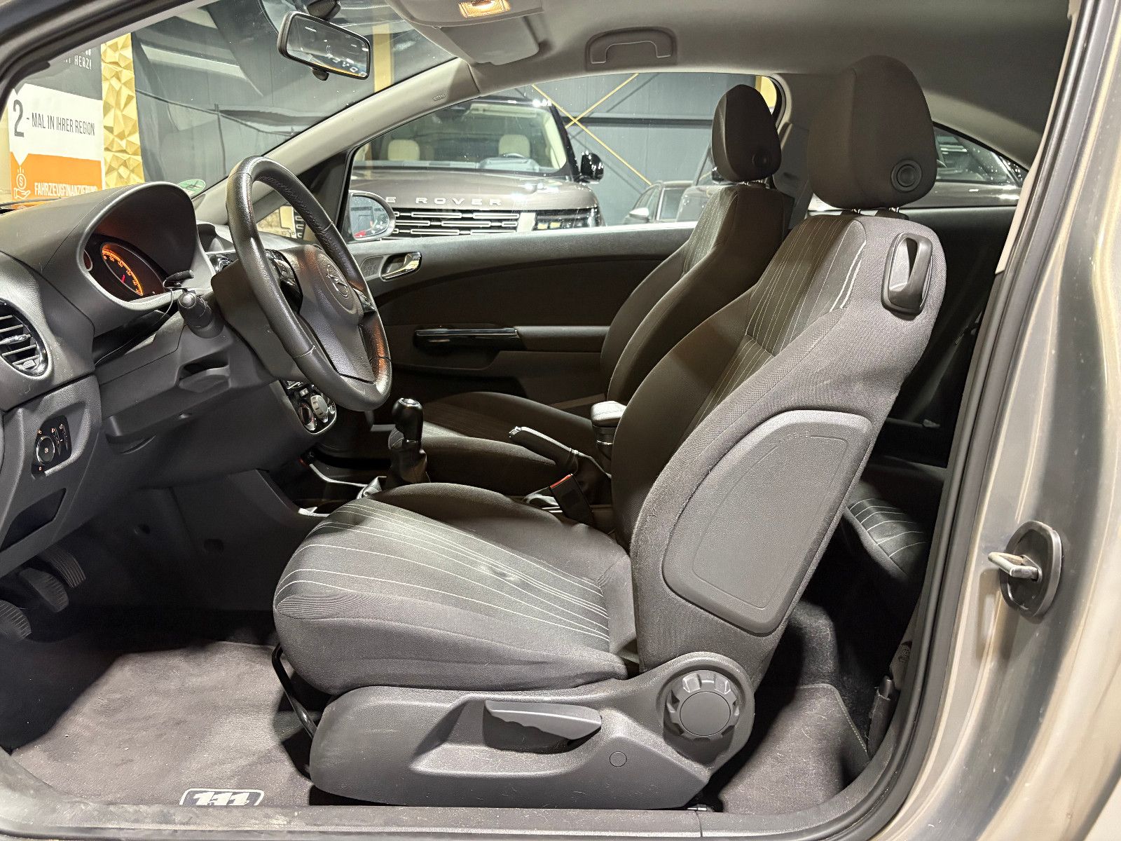 Fahrzeugabbildung Opel Corsa D Edition "111 Jahre"/8-FACH/KAMERA/KLIMA/