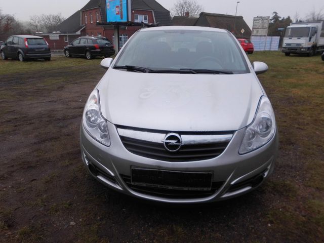 Opel Corsa 1.2 D / Klimaanlage