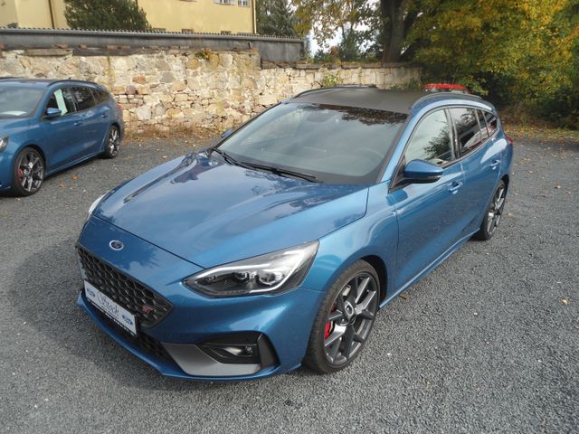 Ford Focus ST ** TOP ** mit Garantie