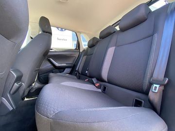 Volkswagen Polo - 12