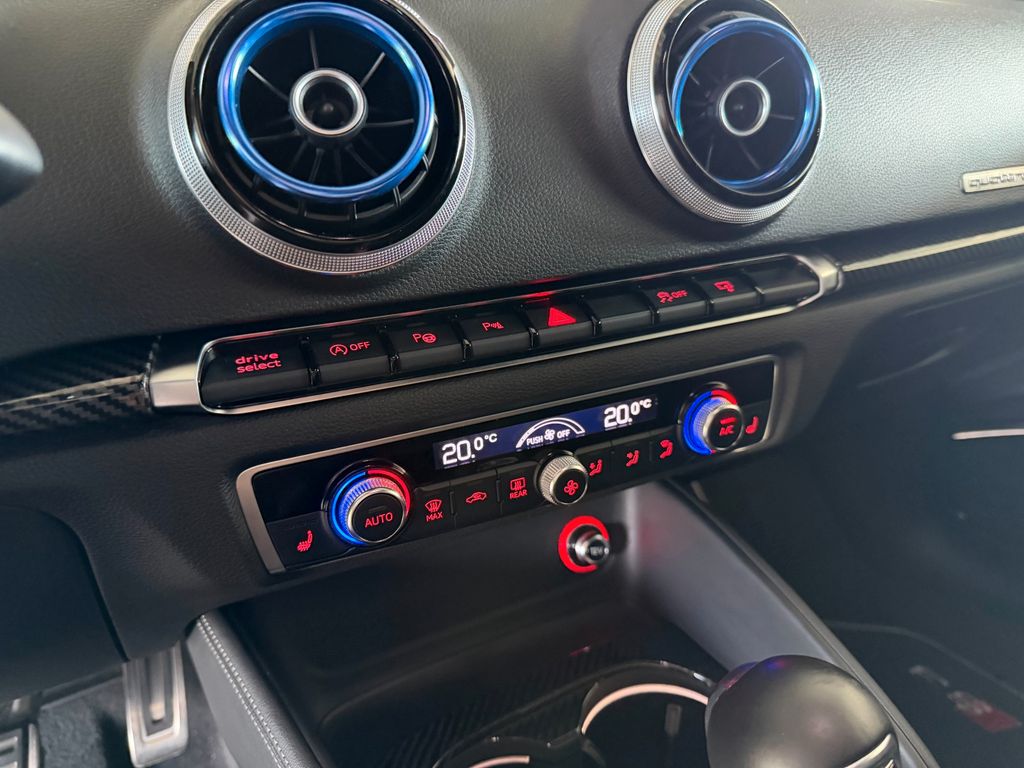 AUDI S3 Lim. KW-Fahrwerk/19 Zoll/ Klappenauspuff AUDI S3 Lim. KW-Fahrwerk/19 Zoll/ Klappenauspuff