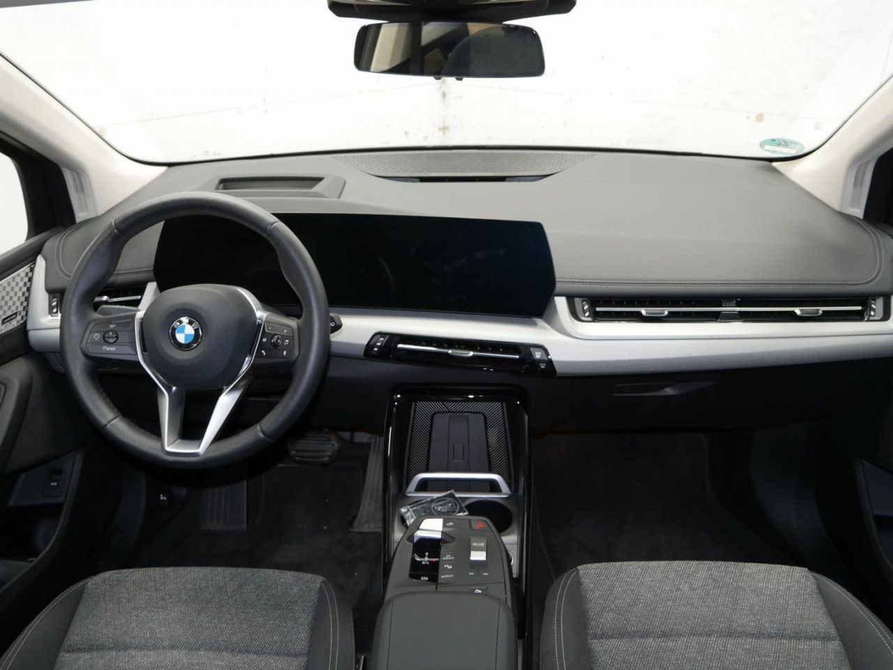 BMW 218 Active Tourer - Bild 12