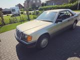 Mercedes-Benz w124 230CE - Mercedes-Benz 230: Ce W124