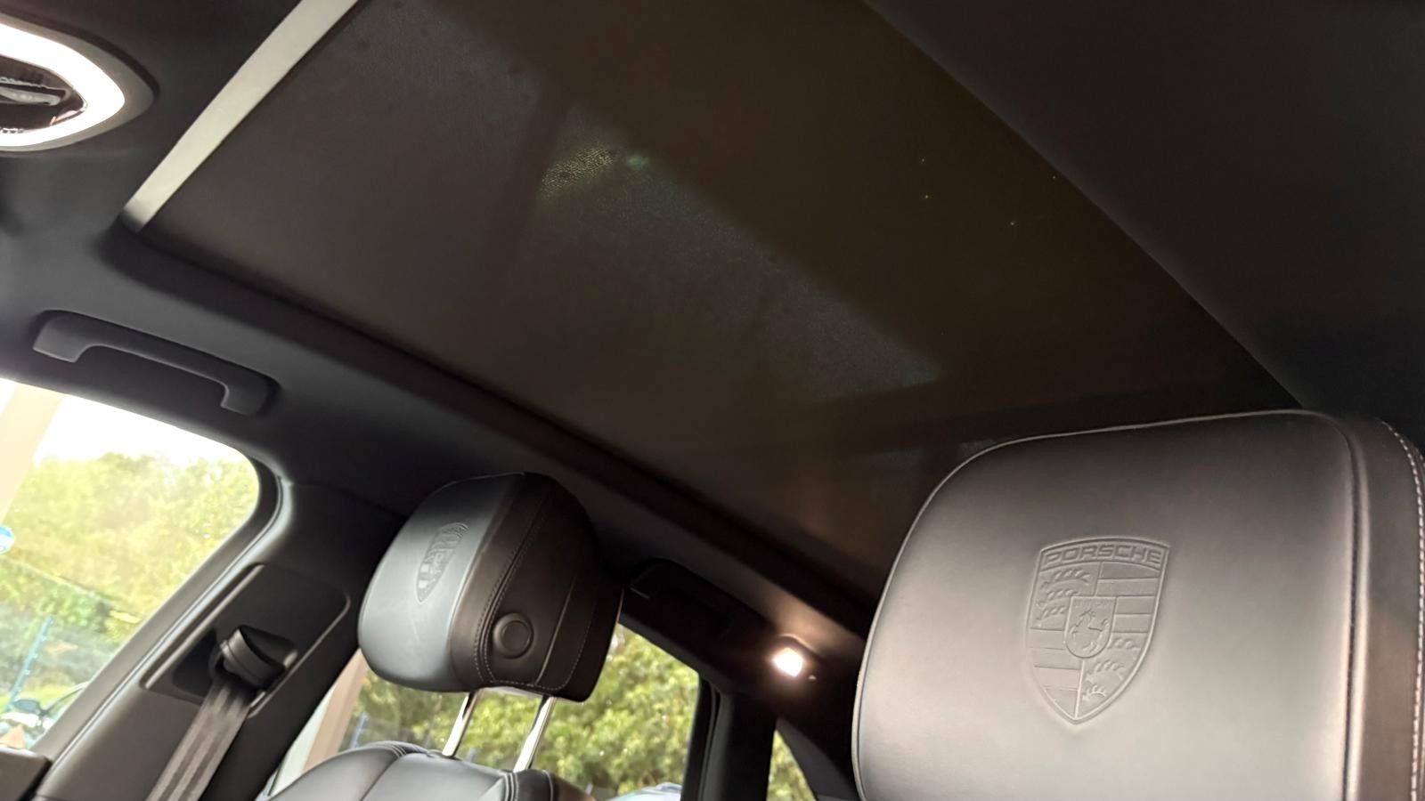 Fahrzeugabbildung Porsche Macan S Diesel/Panodach/21 Zoll Turbo/
