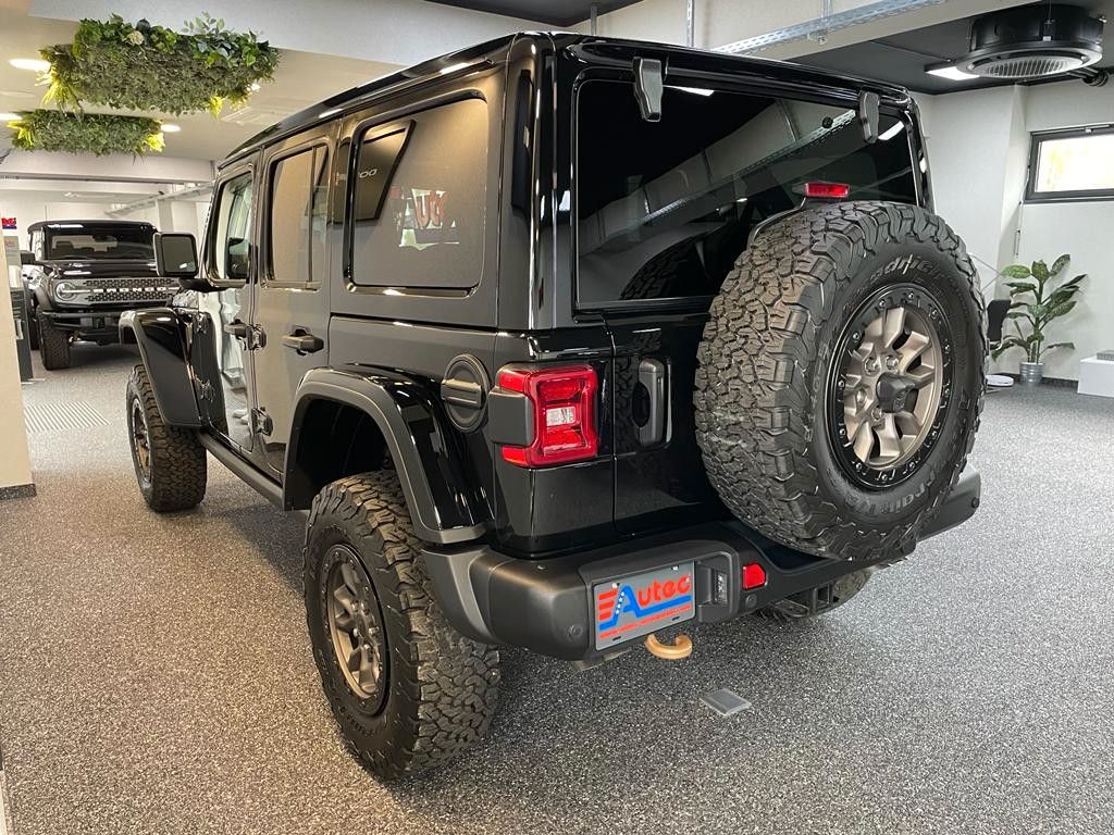 Fahrzeugabbildung Jeep 392 UNLIMITED RUBICON 6.4L-V8 SKY ONE TOP MY 23