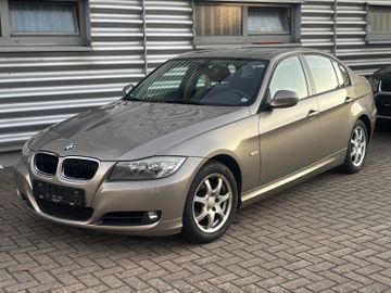 BMW 320 - 1