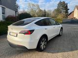 Tesla LongRange Dual Motor AWD & Anhängerkupplung - Tesla Model Y in Köln