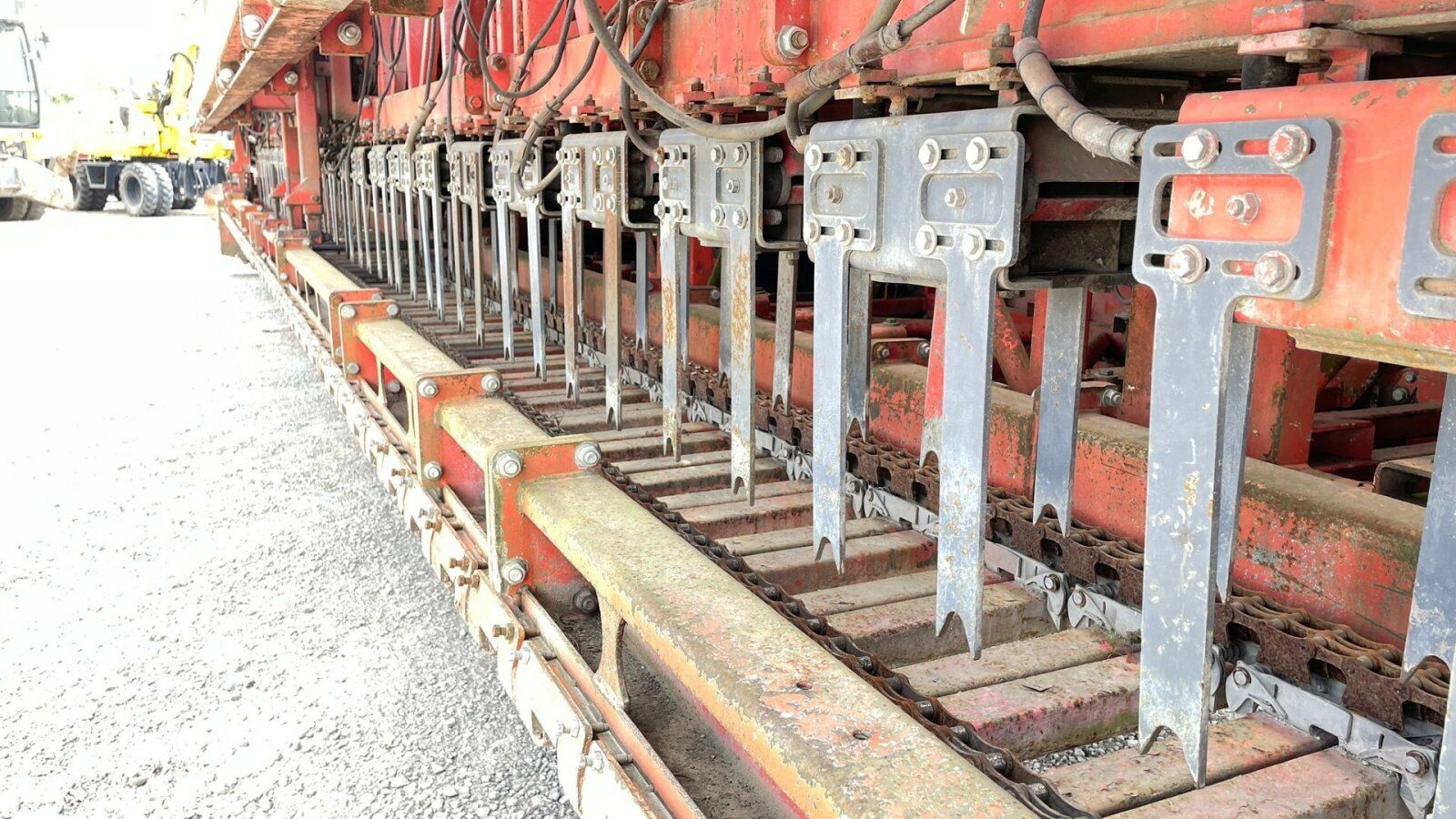 Fahrzeugabbildung Wirtgen SP 1500 L /Gleitschalungsfertiger Concrete Paver