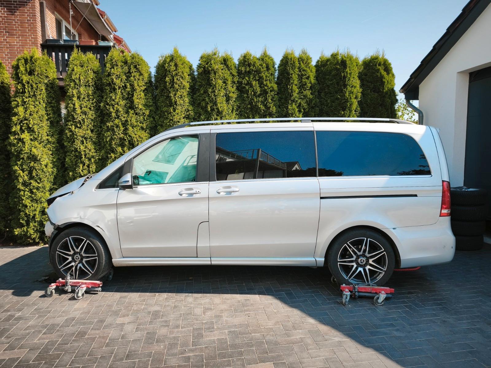 Mercedes-Benz V 250/300 d EXCLUSIVE EDITION 4MATIC AMG Line