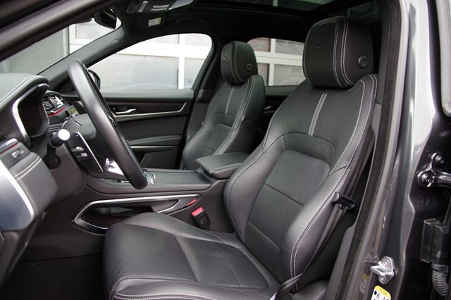 Jaguar F-PACE D300 R-Dynamic SE AWD*Pano,Kamera,Sitzhz.