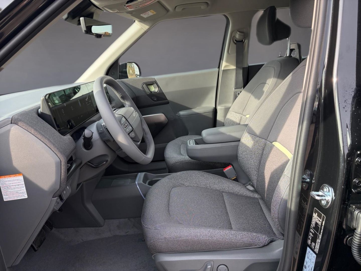 Fahrzeugabbildung Kia EV2 42.2 kWh 5S EARTH WIC 22AC TEC Navi Soundsy