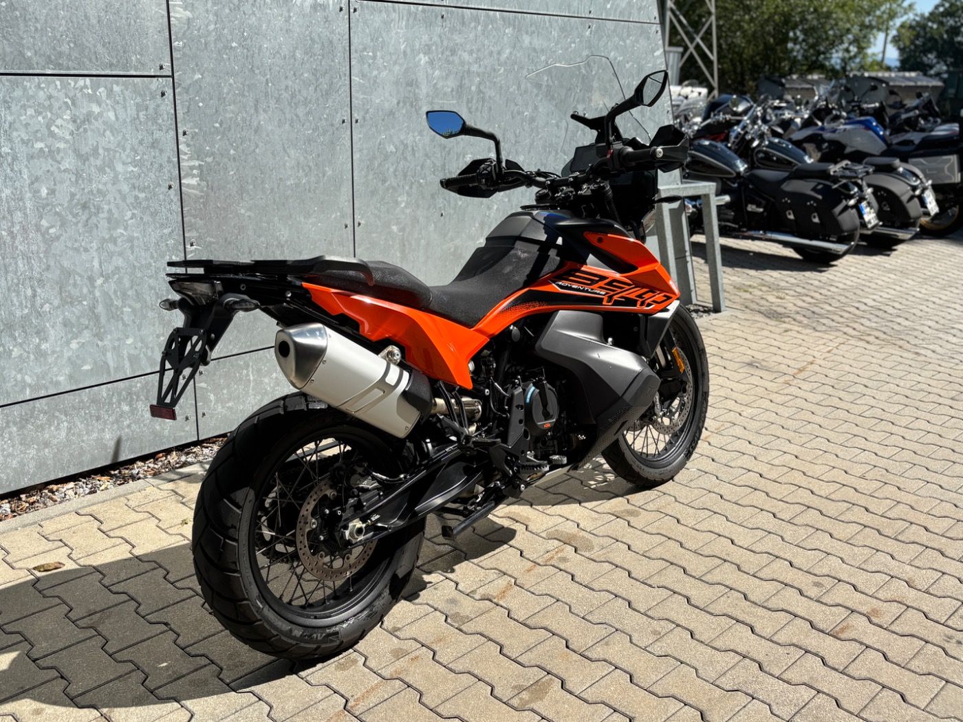 Fahrzeugabbildung KTM 890 Adventure