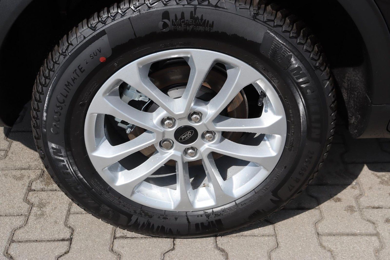 Ford Kuga Titanium 2.5 Plug-in-Hybrid 0,0% FIN* AHK imagem 3