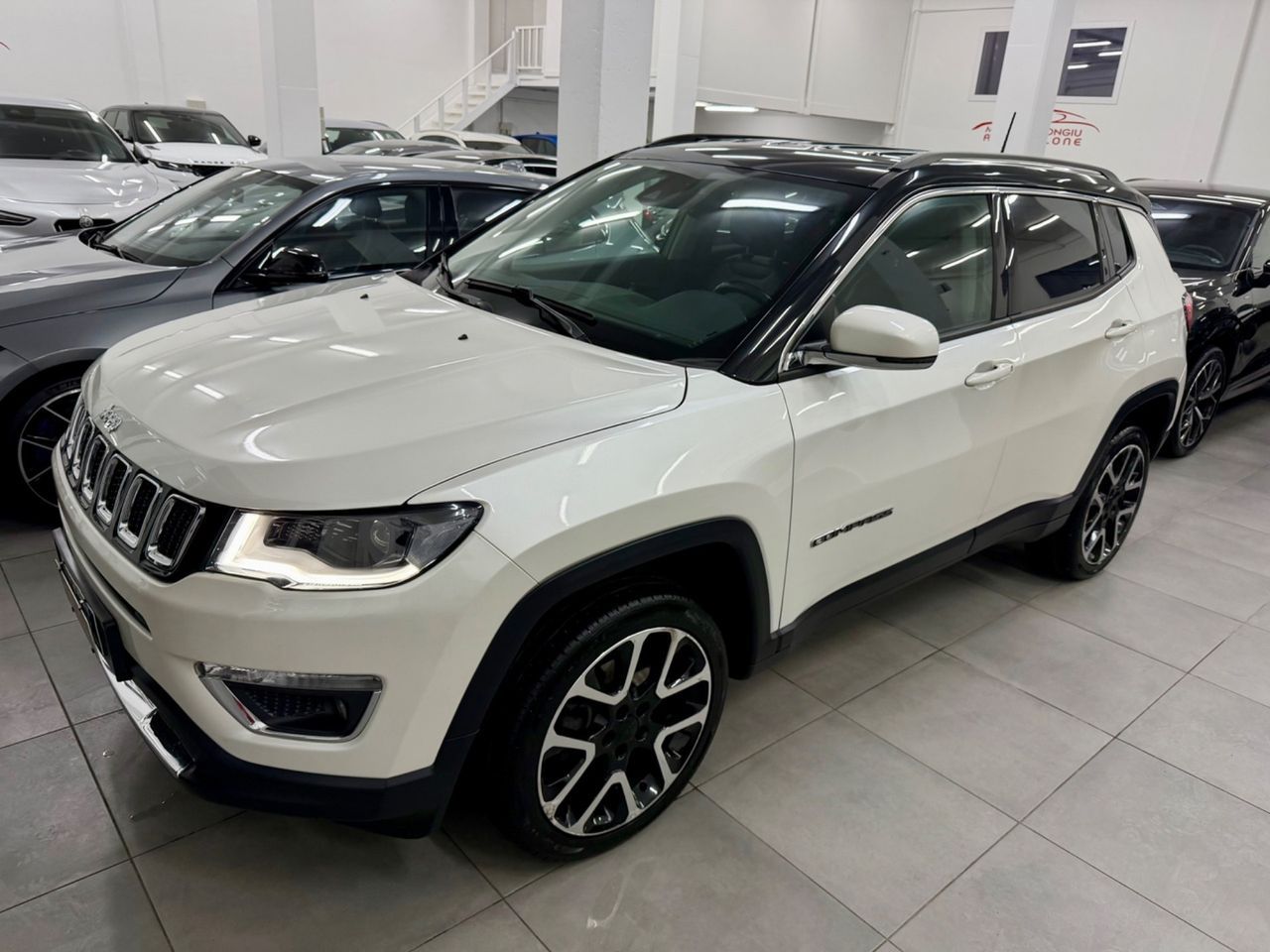 Jeep Compass 2.0 Multijet 4WD Limited FINANZIABI imagem 3