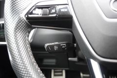 Fahrzeugabbildung Audi A6 Avant 40 TDI S-Line 360-Kamera Navi VC ACC !
