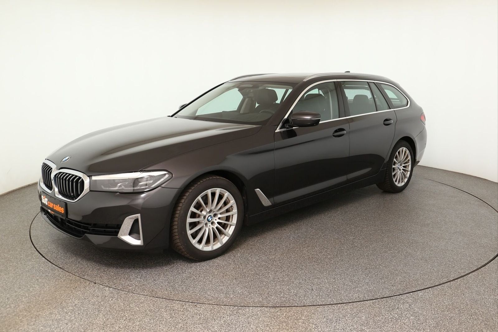 BMW 530i xDrive Luxury ACC PANO HUD 360° elSitze AHK foto 4