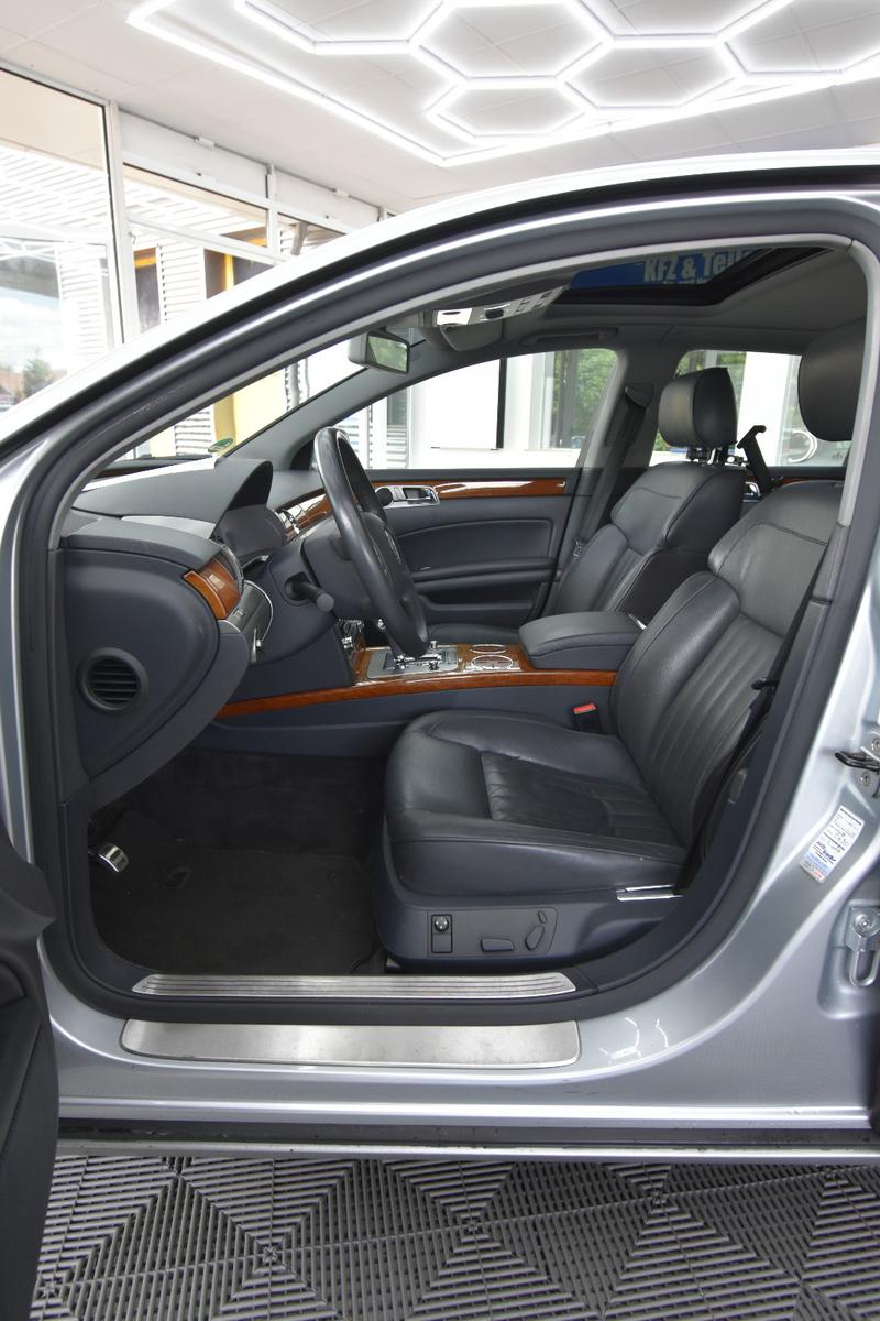 Volkswagen Phaeton V6 5.Sitzer 4Motion NAVI SHZ 4Zonenklima