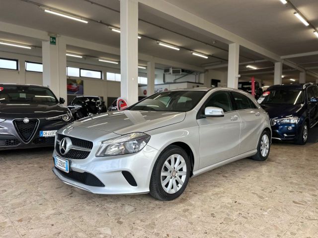 Mercedes-Benz Mercedes-benz A 160 d Aut Executive 04/2016 Neop