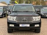 Toyota Land Cruiser 200 Executive 7-Sitzer - Toyota aus 2011