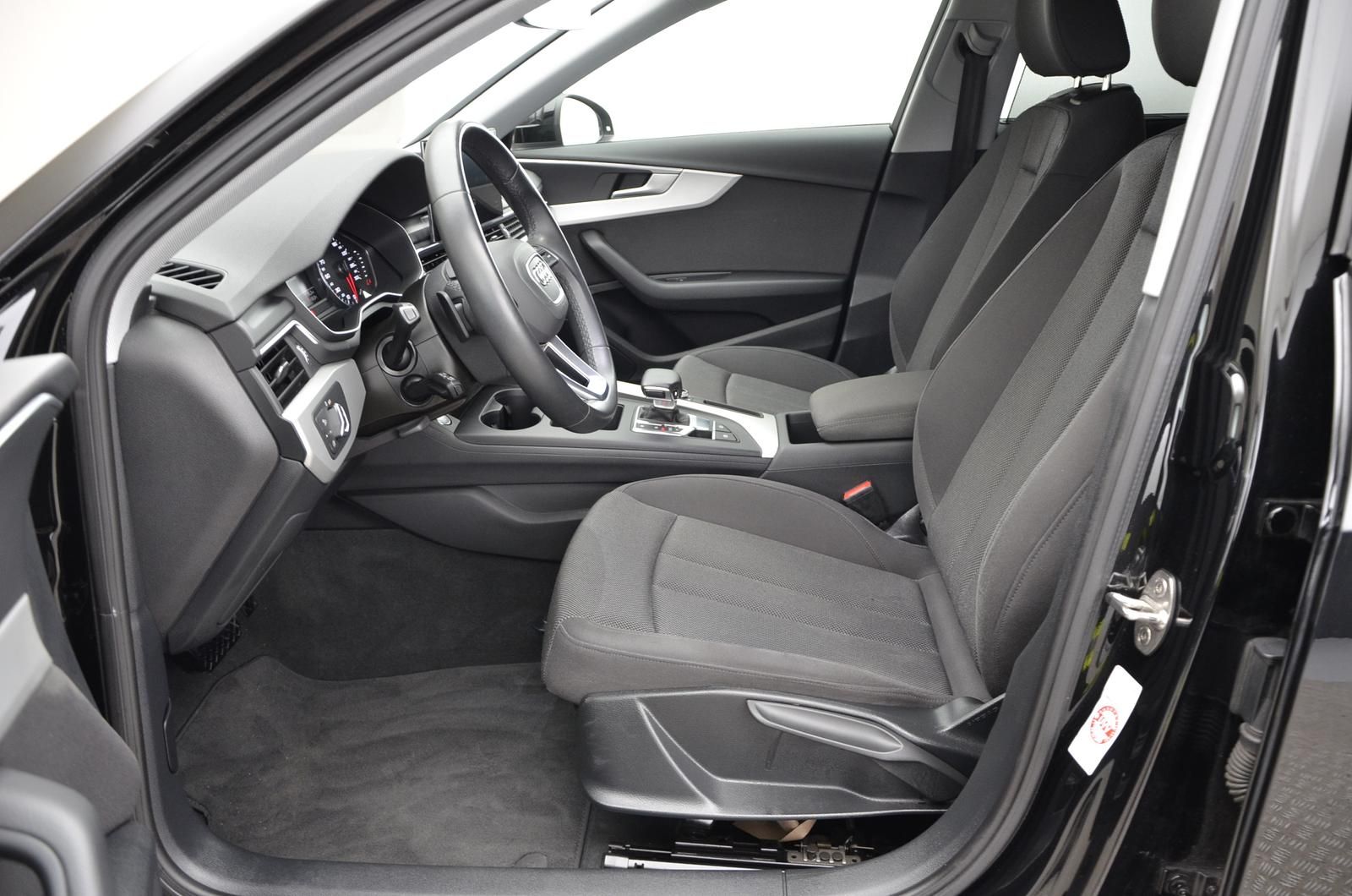 Fahrzeugabbildung Audi A4 Avant advanced 35 TDI 120kW S tronic Navi AHK