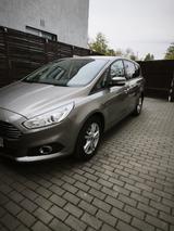Ford S-Max 1,5 EcoBoost Trend Trend - Ford S-Max Trend mit Benzin-Antrieb