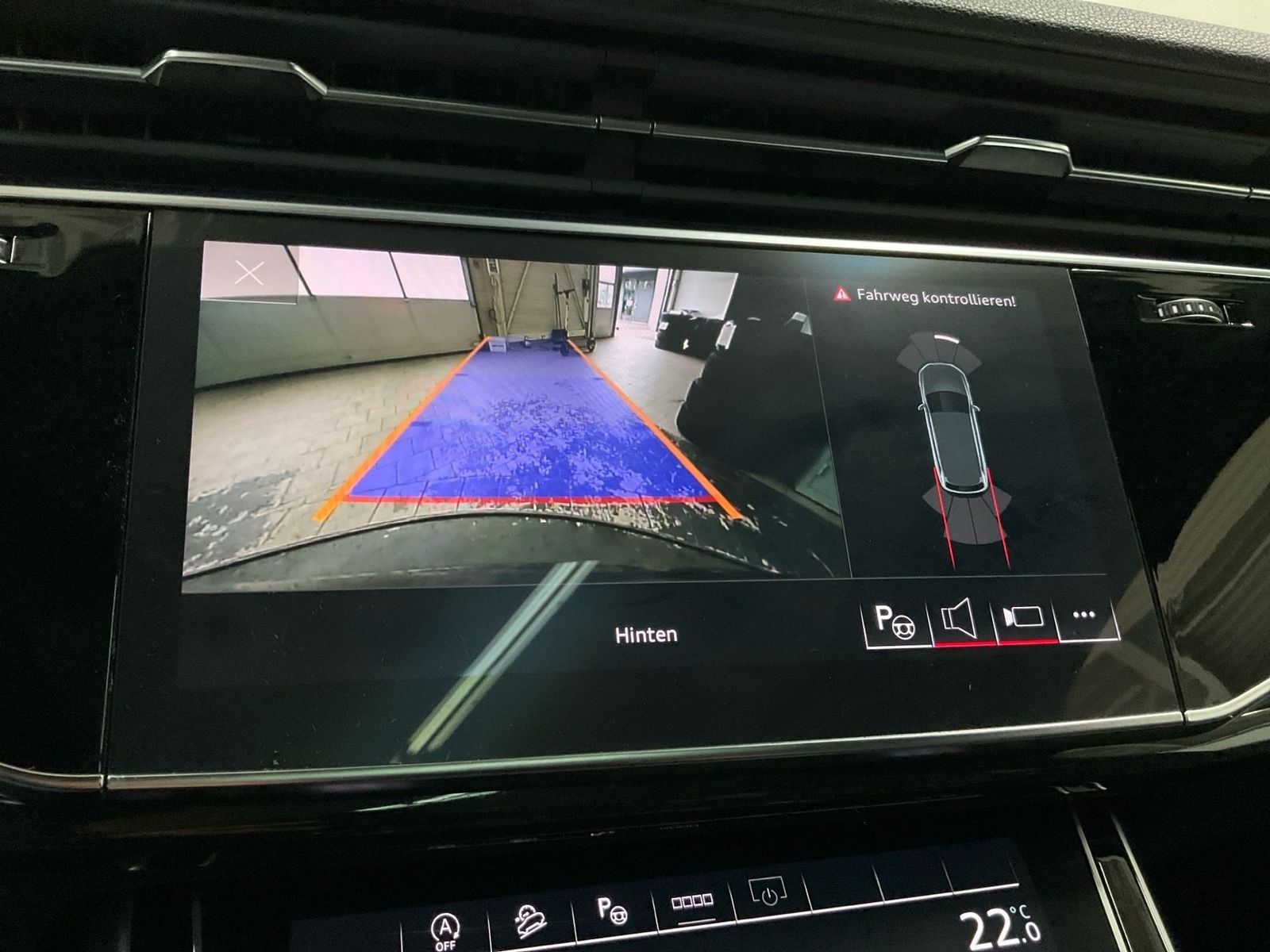 Audi SQ7 - Bild 15