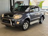 Toyota Hilux 4X4 D4D 3,0 Diesel Doppel Cup Automatik - gebrauchte Toyota Hilux aus dem Jahr 2011
