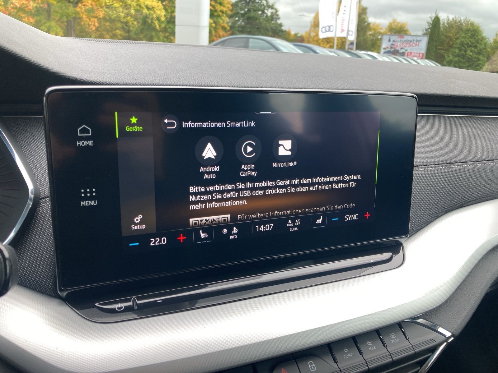 Fahrzeugabbildung SKODA Octavia Combi TDI First-Edition DSG LED Navi PDC