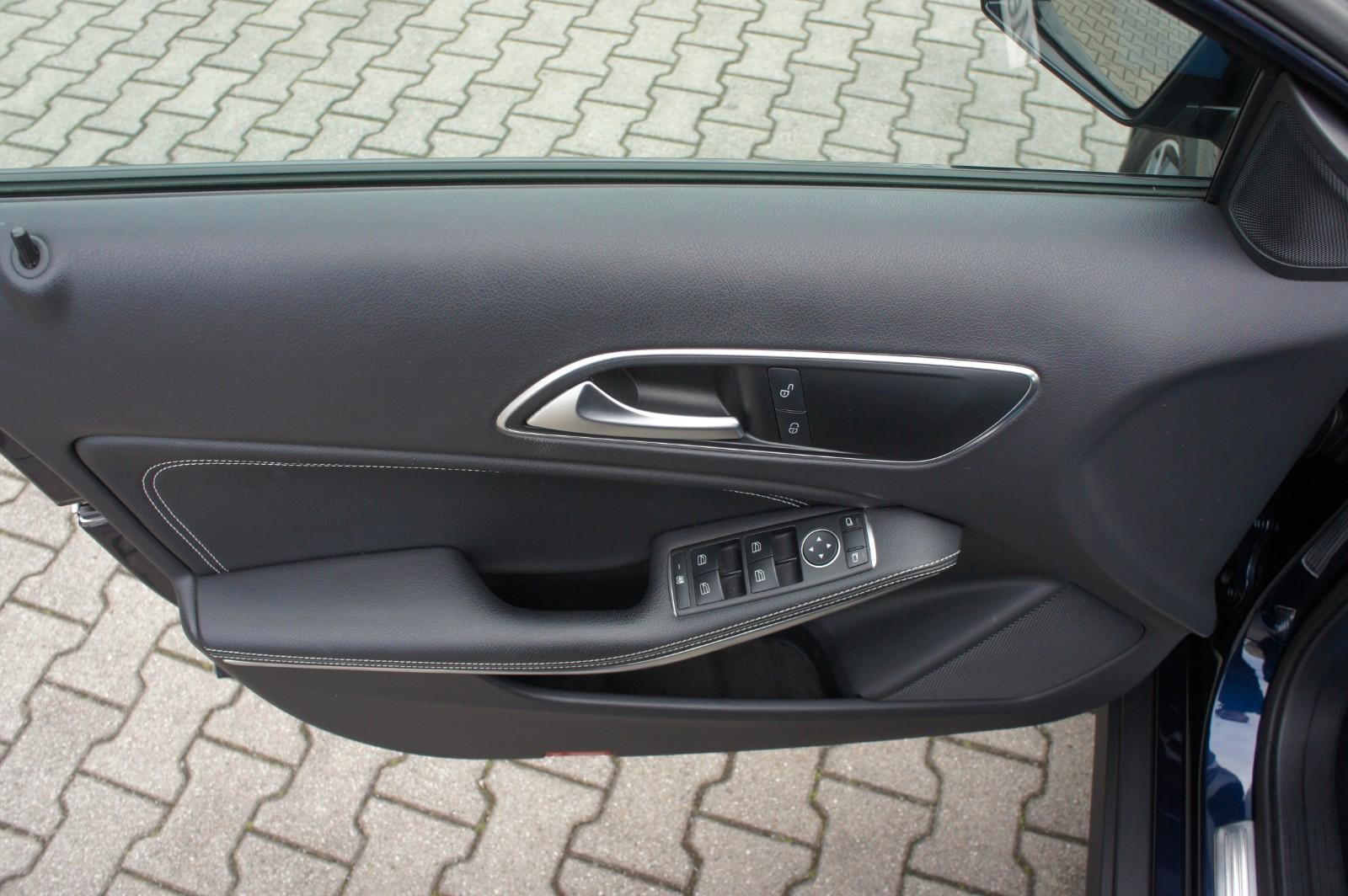 Mercedes-Benz GLA 200 Urban *BI-XENON*NAVI*KLIMA*PDC*SHZ*