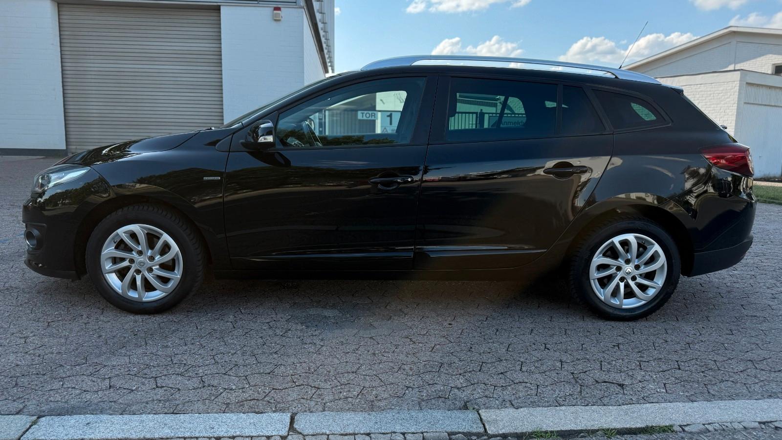 Renault Megane 2015 — photo 5