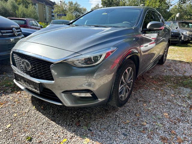 Infiniti Q30 d 1.5#Navi#Scheckheft#Zahnriemen#Tüv08/26