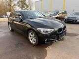BMW 120 d Limousine Sport Line - BMW 120 aus 2012: 120d