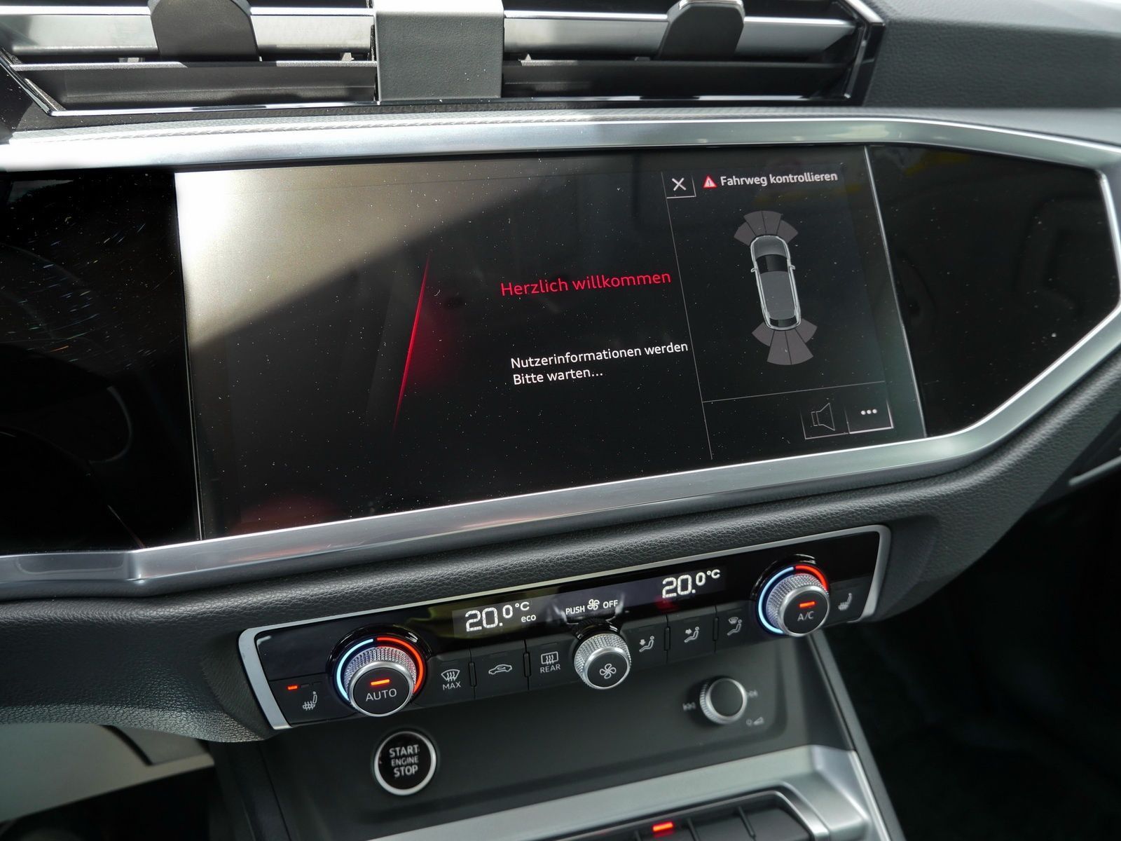 Audi Q3 Sportback 45 TFSIe Business*AHK*LED*ACC* foto 16