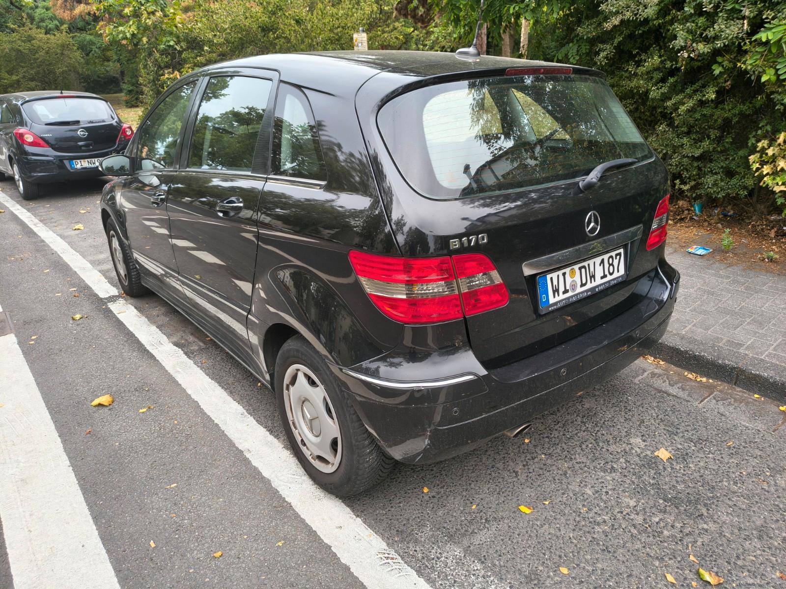 Mercedes-Benz B170 2006 — engine 1.699 cm³, 116 HP (85kW)