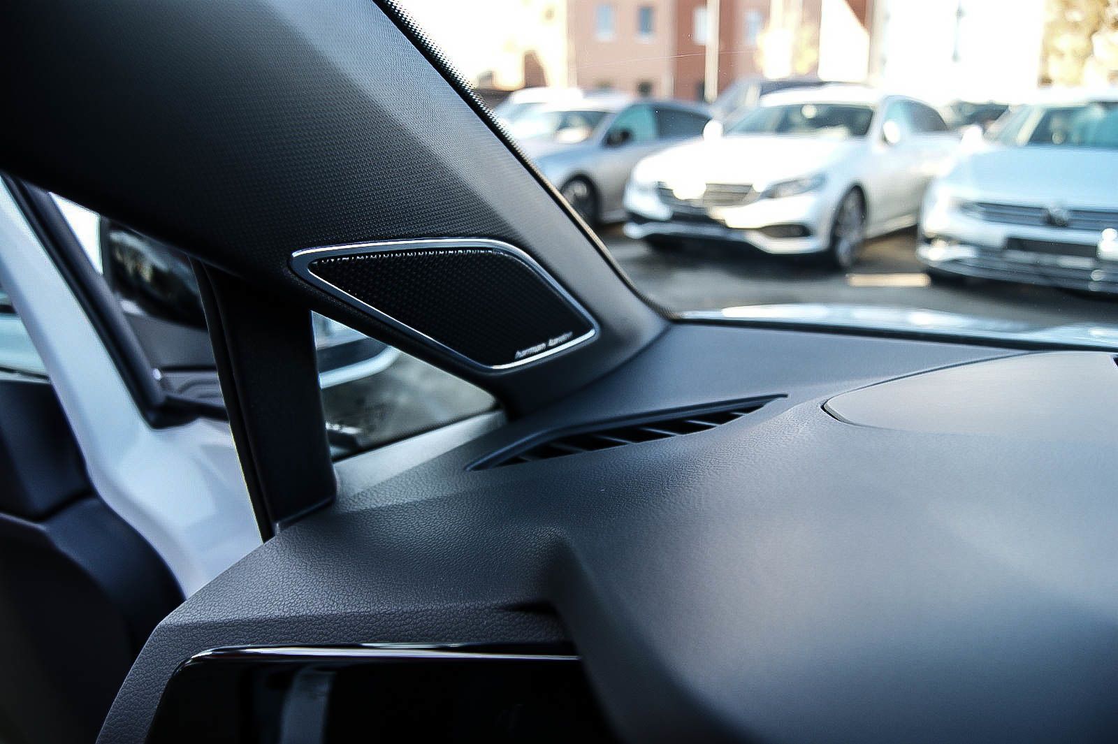 Fahrzeugabbildung Volkswagen Golf VIII GTD HARMAN-KARDON MATRIX STDHEZG ANHZV