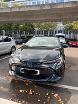 Toyota Corolla 1,8 Hybrid mit vielen Extras - Toyota Corolla: 1.8