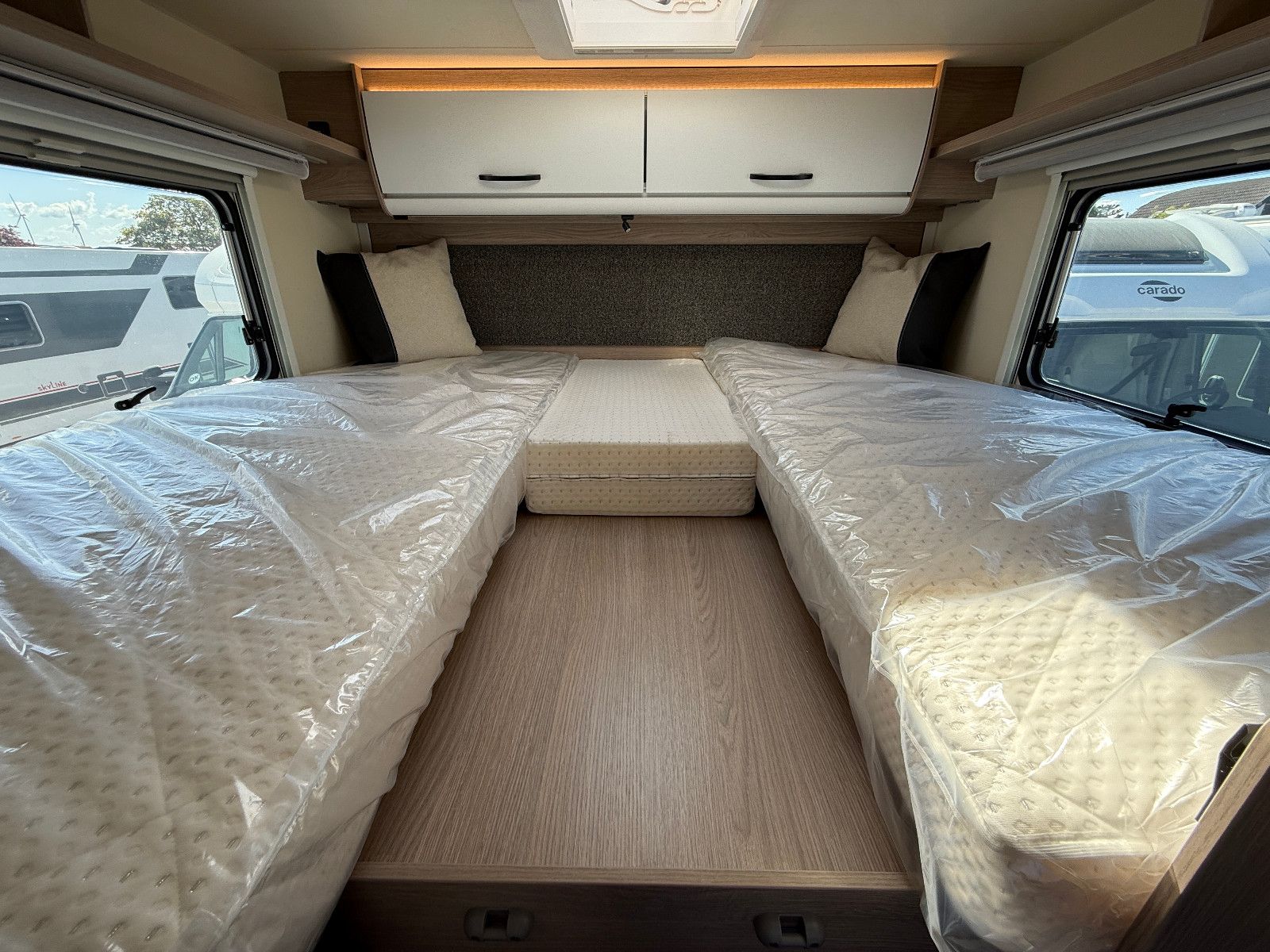 Fahrzeugabbildung Bürstner Lyseo Time Skyline 726G - Sie sparen 16.199€!