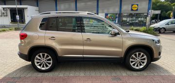Volkswagen Tiguan - 6